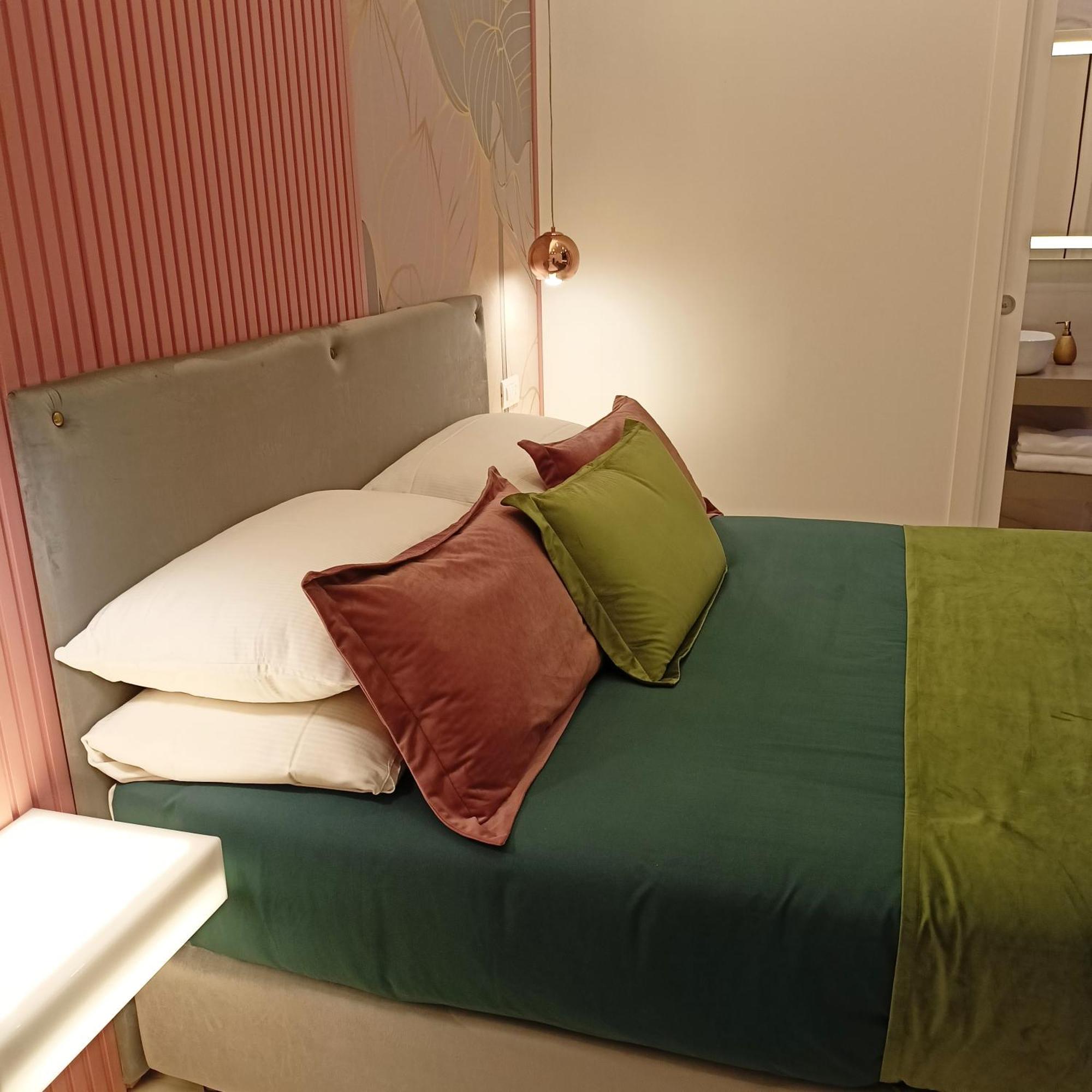 La Lepre Bovio Hotell Neapel Exteriör bild