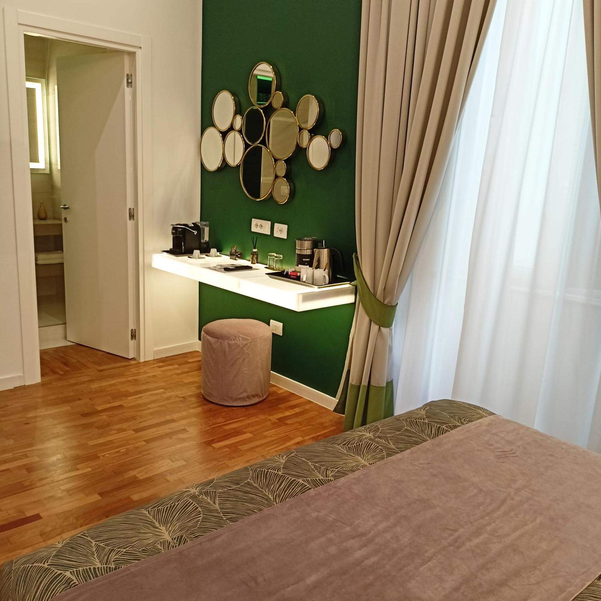 La Lepre Bovio Hotell Neapel Exteriör bild