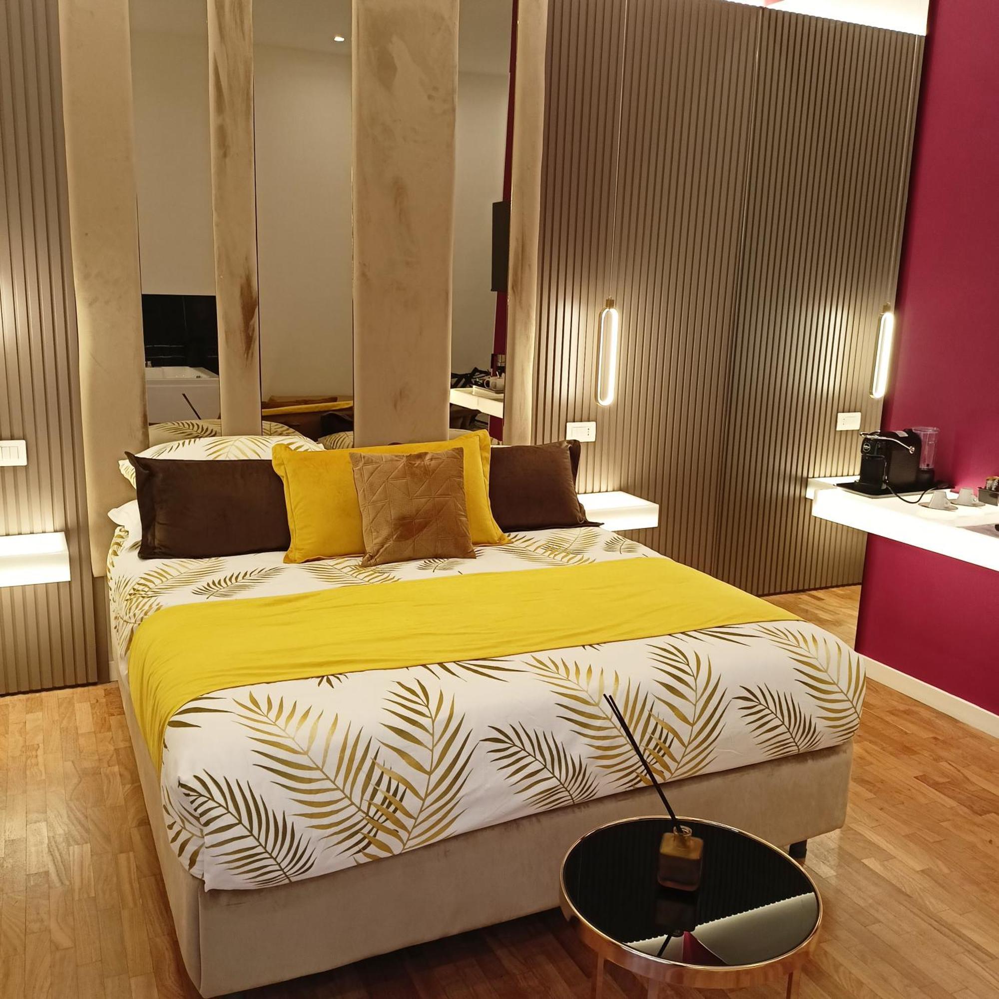 La Lepre Bovio Hotell Neapel Exteriör bild